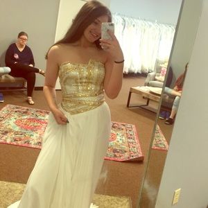 Prom dress